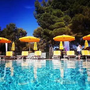 Villaggio Golfo Di Arzachena 3*, Cannigione Italia